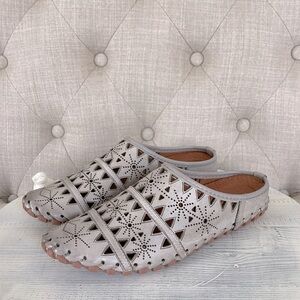 Spring Step Flats 🆕 Size 37